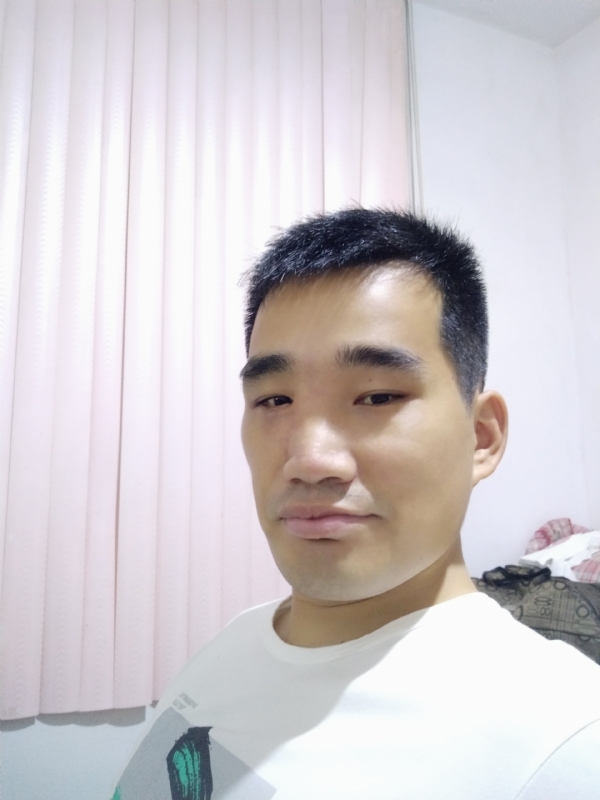 大男孩的第一张照片--福清相亲网
