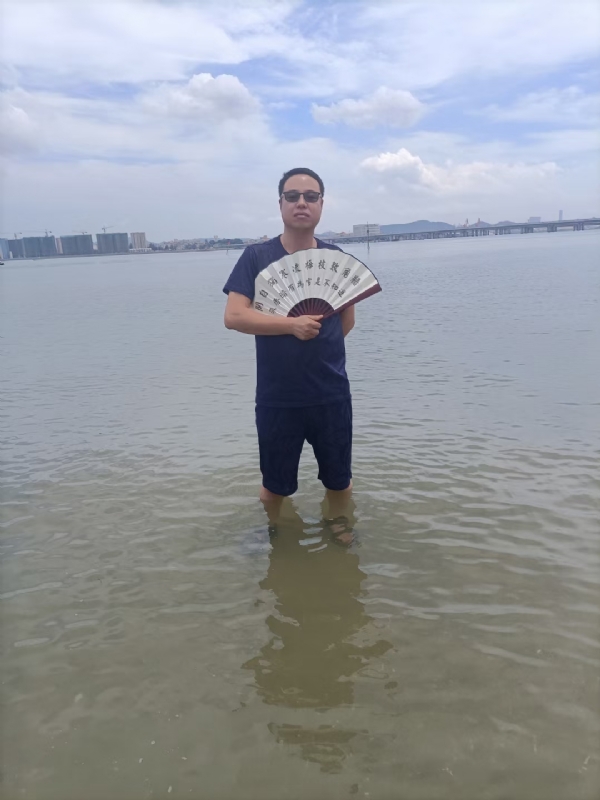 浪迹天涯的第一张照片--福清相亲网