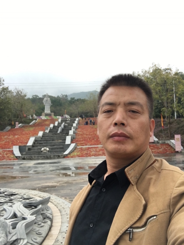 开心的松鼠的第二张照片--福清相亲网