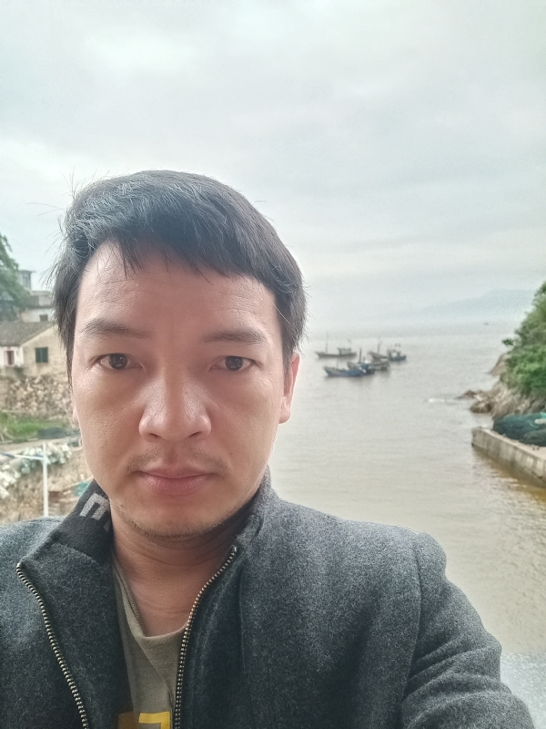 啊亮的第一张照片--福清相亲网