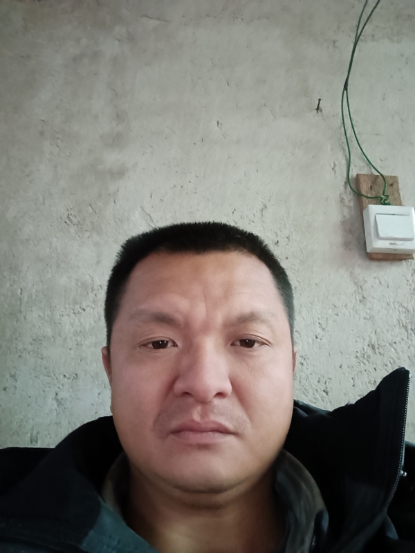 兰成龙的第三张照片--福清相亲网